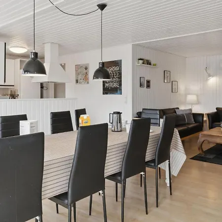 Holiday home Hallveig - 1-1km From The Sea In Lolland- Falster And Mon By Interhome Boto By